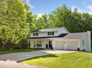 18605 30th Pl N, Plymouth, MN 55447