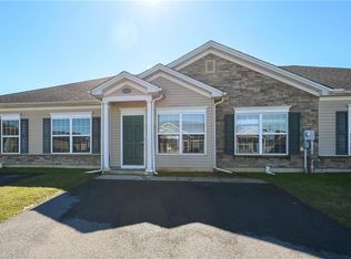 242 Huntington Ln, Easton, PA 18040