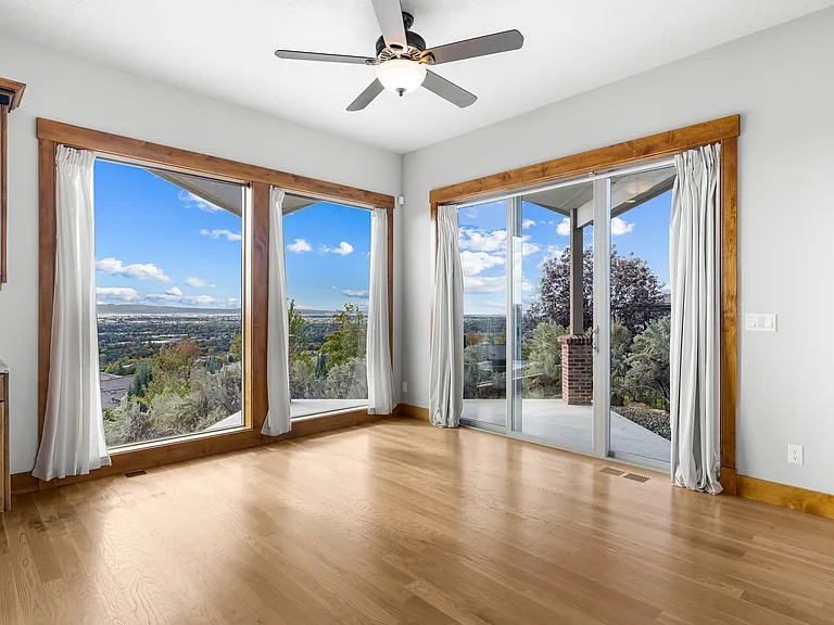 1673 S Ridge Point Pl — Photo 9