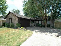 1st image of 15714 Hickory Knoll Dr