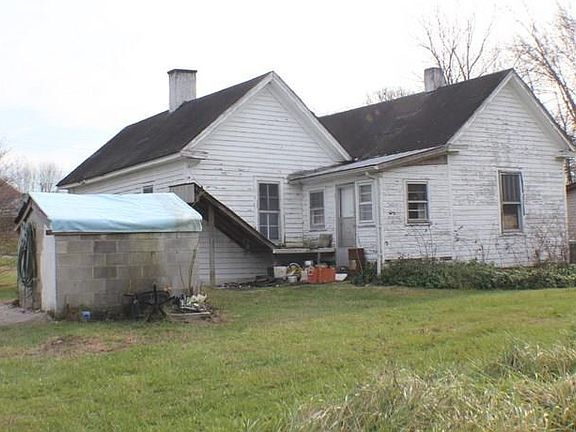 2nd image of 458 Snowhill Dr