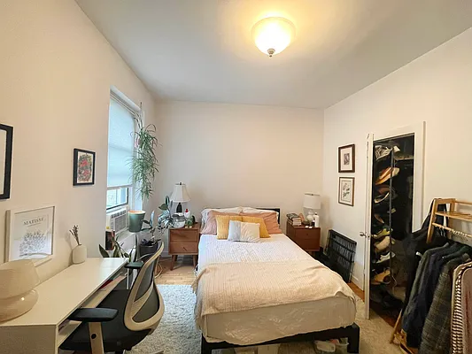 Rented by Century 21 Premier  | media 10