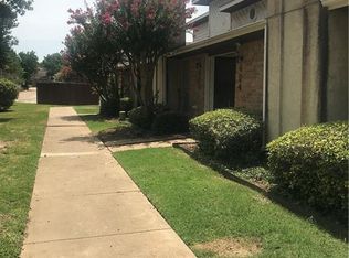 4946 Rolling Vis, Mesquite, TX 75150