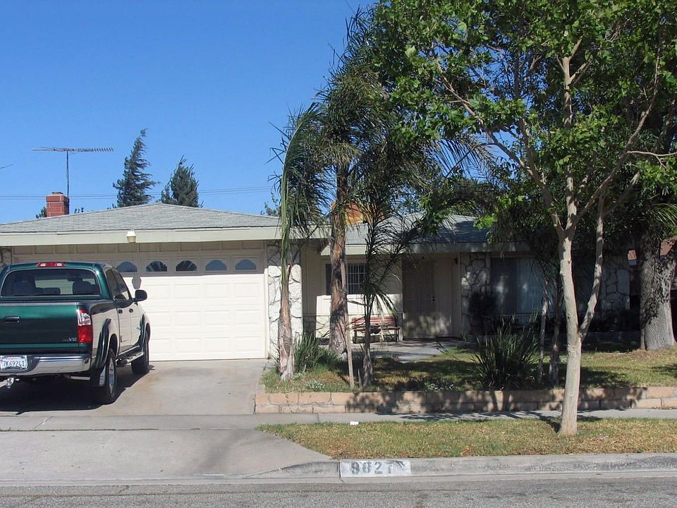 1st image of 9627 Sewell Ave