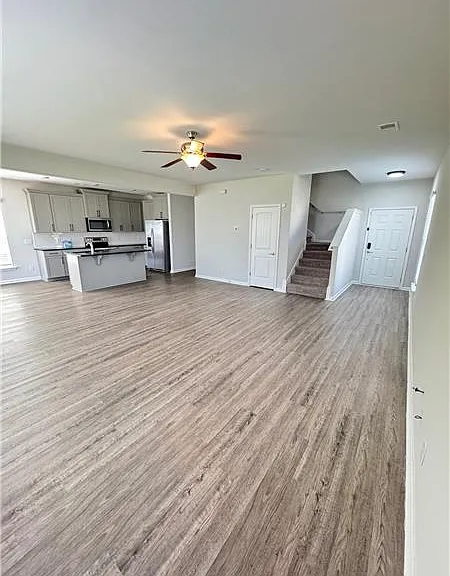 91 Melody Dr — Photo 4