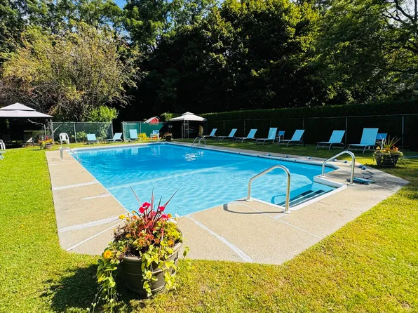 260 Pittsfield Rd #C, Lenox, MA 01240