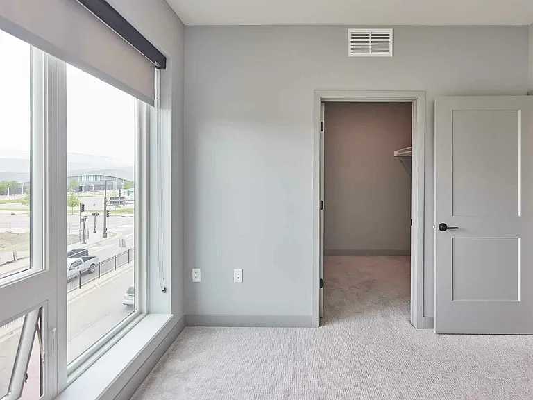 Pivot Apartments — Photo 56