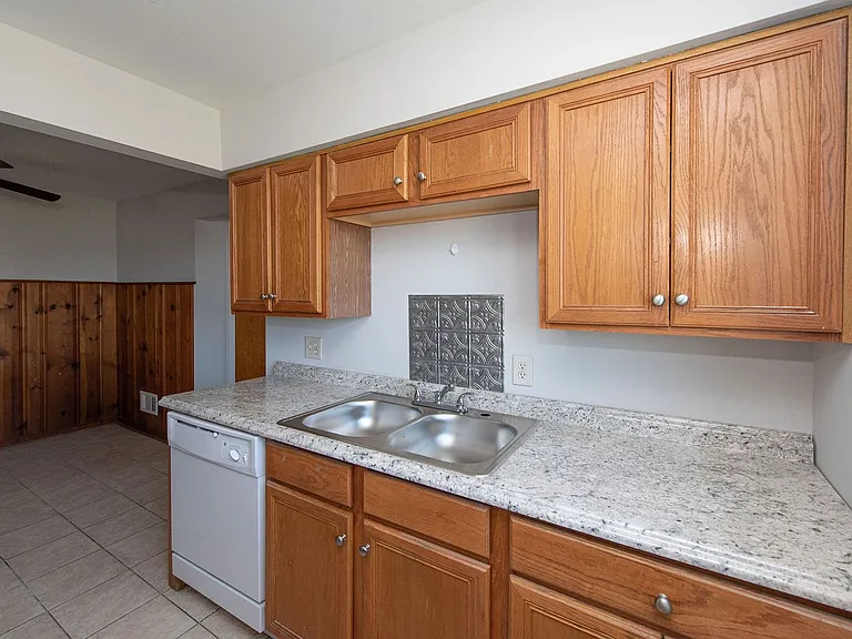 2739llc- W. North Bend Rd 2739 — Photo 15