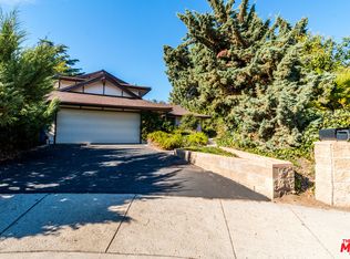 16961 Georgette Pl, Granada Hills, CA 91344