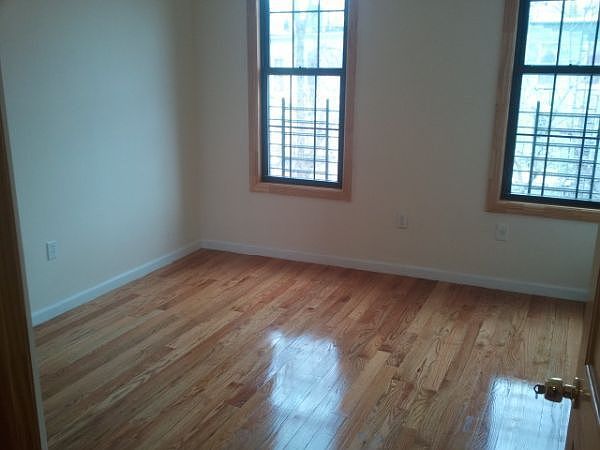 1109FULTONST-1
