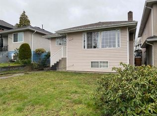 6828 Inverness St, Vancouver, BC V5X 4G2