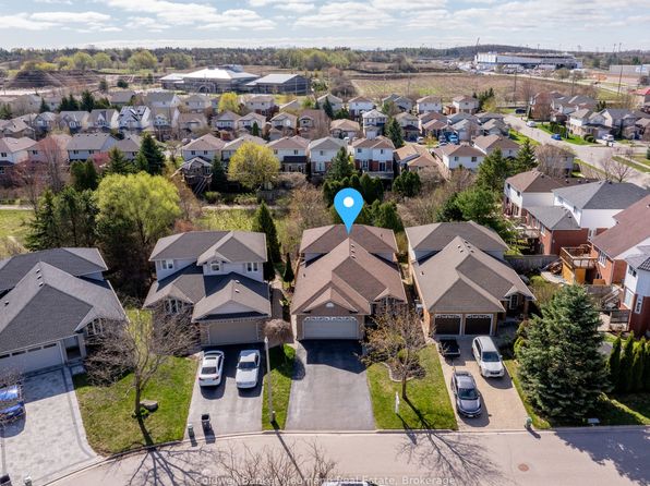 38 Carroll Cres, Guelph, ON N1G 5B5