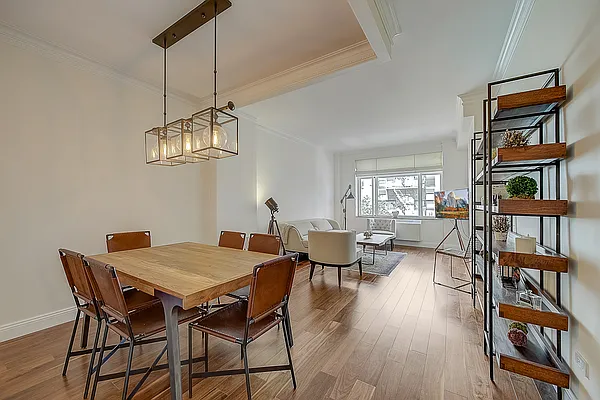 Rented by Redfin Real Estate | media 10