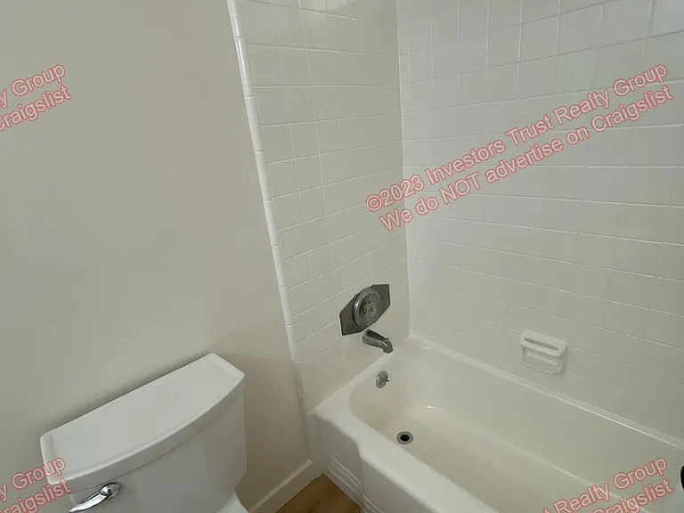 504 S Barranca Ave #6 — Photo 15