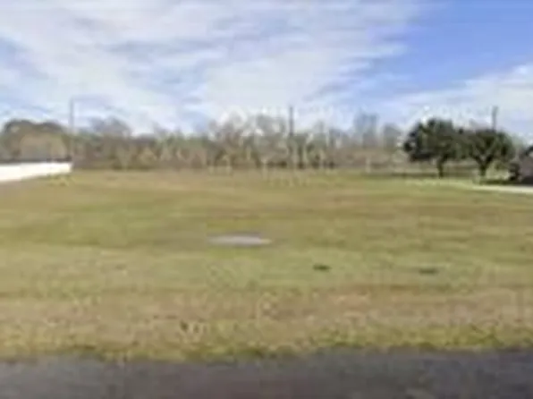 5703 Grande Gables Dr, Richmond, TX 77469
