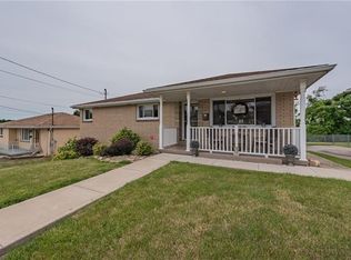 25 Jackson Dr, Monessen, PA