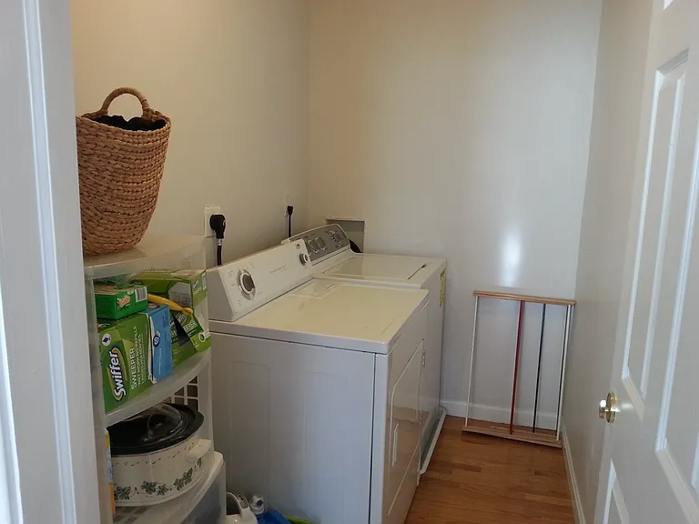 25 Aldrich St #B — Photo 11