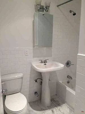 Rented by Distinct NYC | media 52