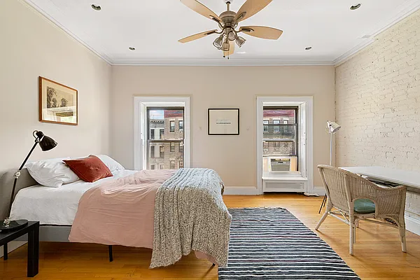 Sold by Compass | media 9