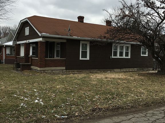 2nd image of 3960 Hoyt Ave