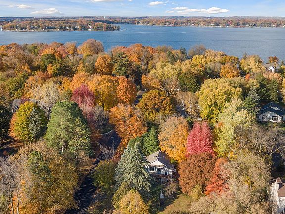 3rd image of 5375 Eureka Rd