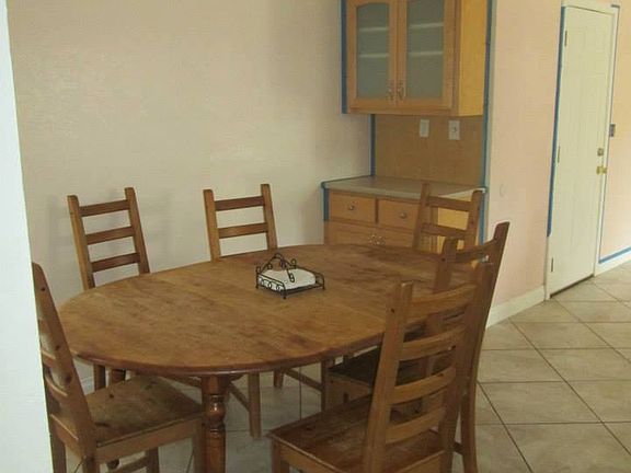 Dining, built-in buffet