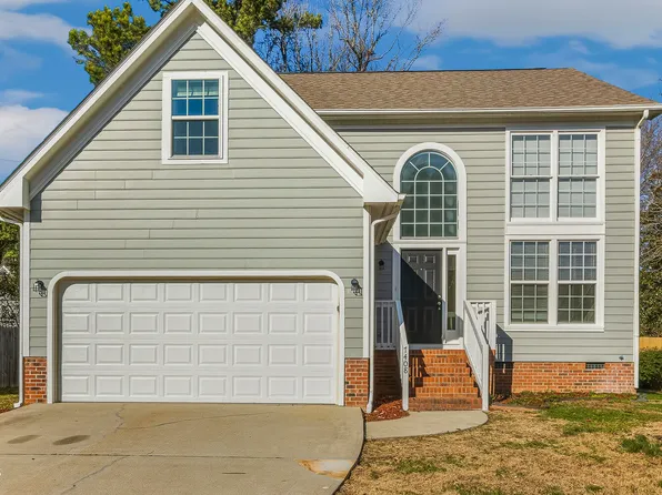 7408 Pennsylvania Ct, Raleigh, NC 27615