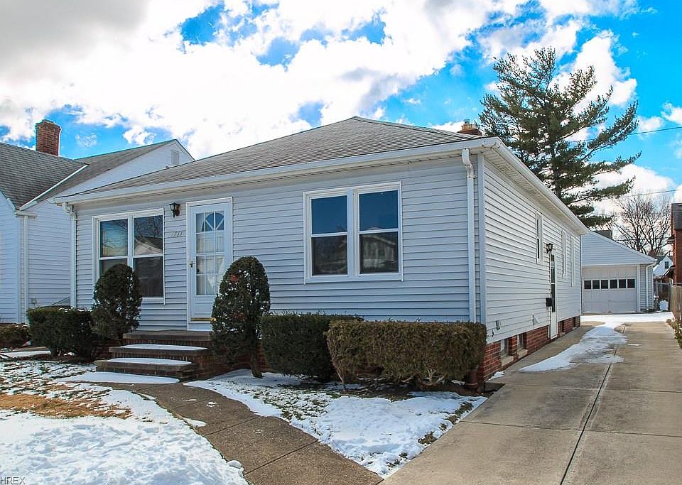 1st image of 7711 Renwood Dr