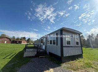 4 Hall Dr, Hudson, ME 04449