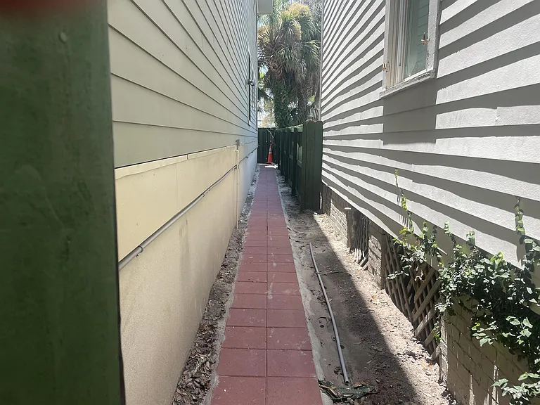 309 W Duffy St #B — Photo 18