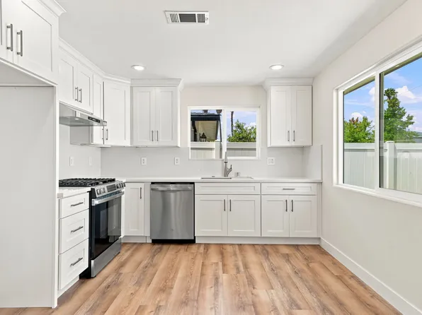 16587 Lucia Ln, Huntington Beach, CA 92647