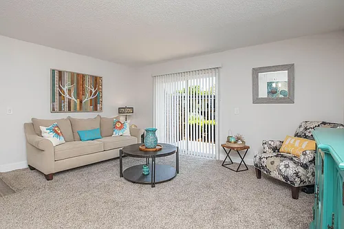 Nob Hill Apartment Homes Photo 1