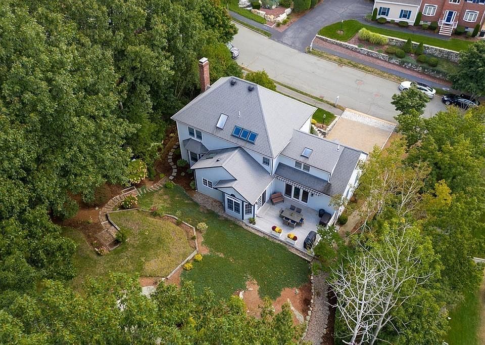 33 Blacksmith Way, Saugus, MA 01906 Zillow