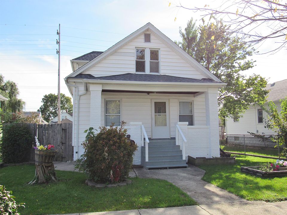 1st image of 235 E 12th St