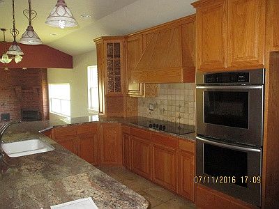 2nd image of 2914 Red Bluff Cir