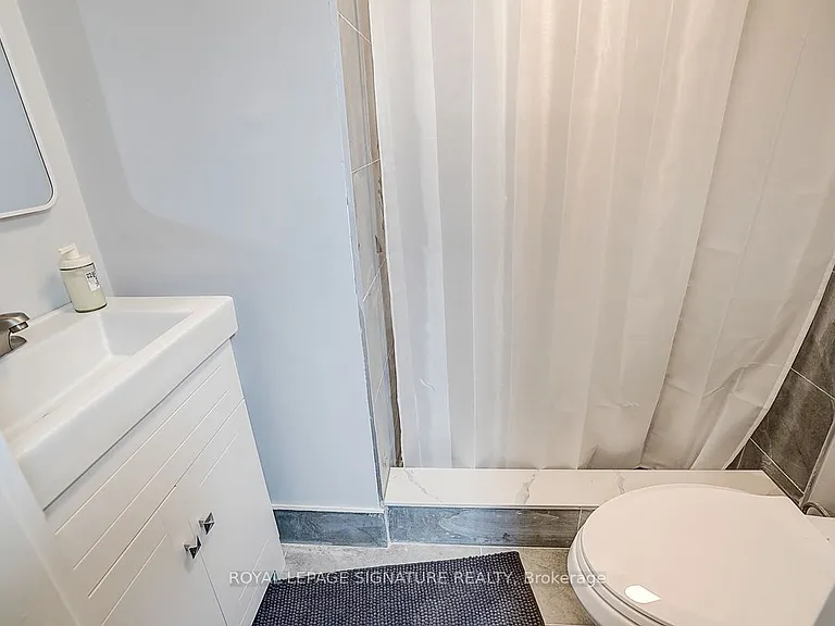 252 Annette St #1 — Photo 20