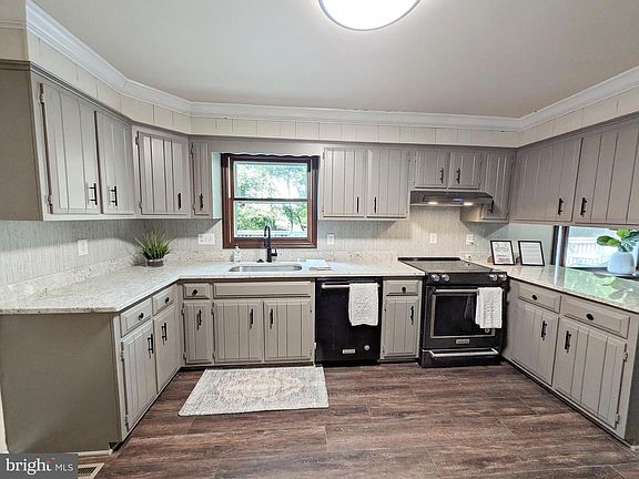 2nd image of 5604 Catoctin Ridge Dr