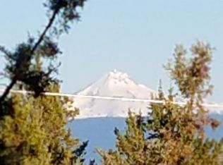 3689 NW Rimrock Rd #4, Redmond, OR 97756