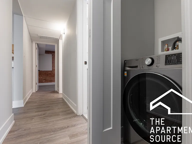 1214 N La Salle Dr #2 — Photo 14
