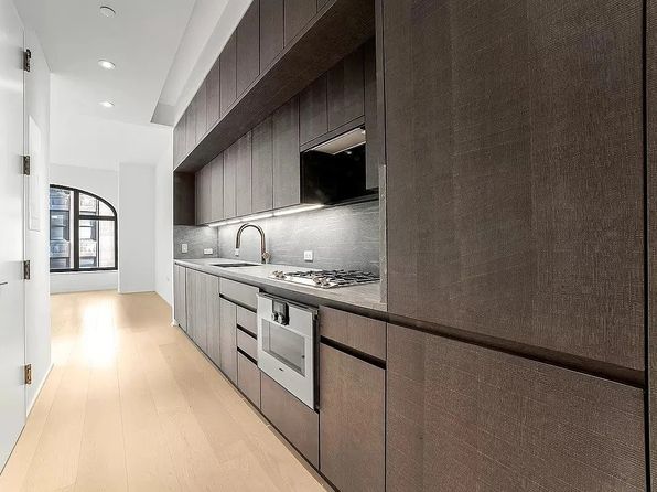 130 William St APT 15A
