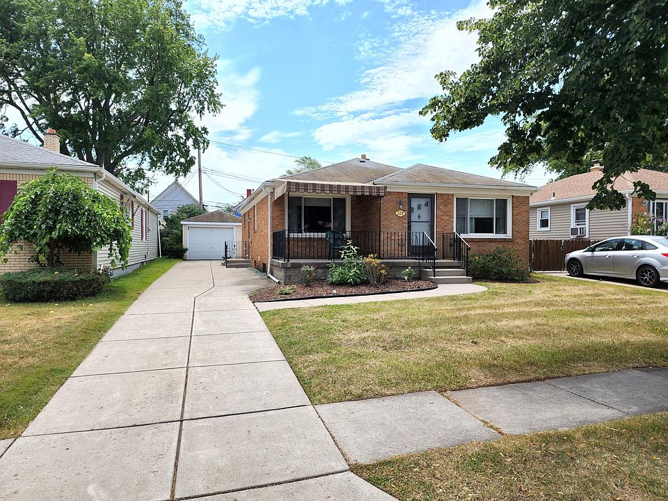 1st image of 227 Cortland Ave