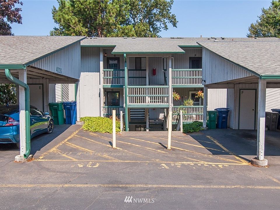 Front of Bldg 4006