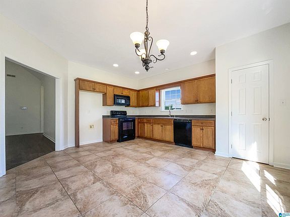 2nd image of 237 Bonnieville Dr