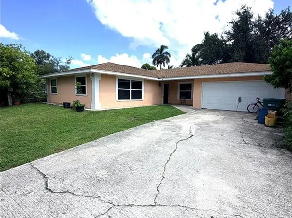 5447 Sholtz ST, NAPLES, FL 34113
