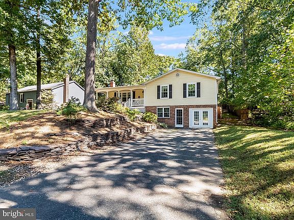 2nd image of 2310 Harpoon Dr