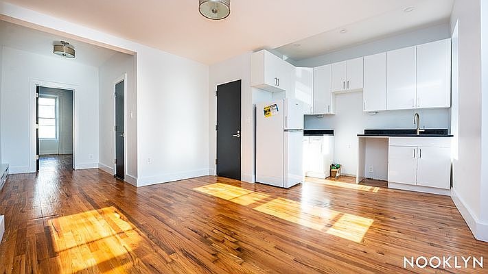 1st image of 606 Willoughby Ave #8