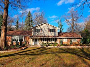 6459 Derby Dr, Mayfield Village, OH 44143