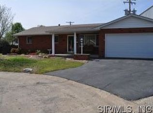 82 Morris Ct, Granite City, IL 62040