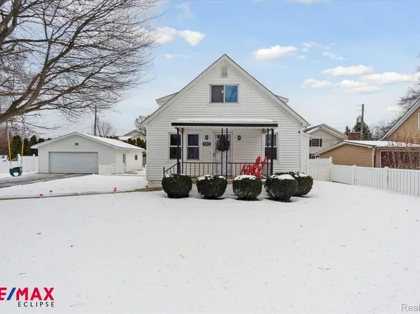 4255 Joyce Ave, Waterford, MI 48329