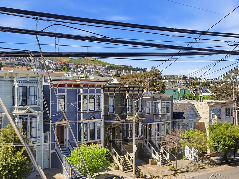 Castro Street 1643 — Photo 16